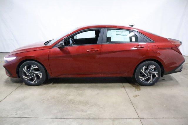new 2025 Hyundai Elantra car, priced at $23,471