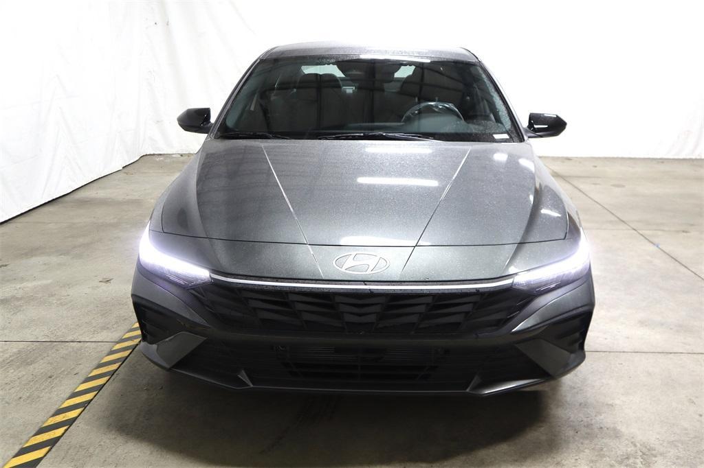 new 2025 Hyundai ELANTRA HEV car, priced at $26,098