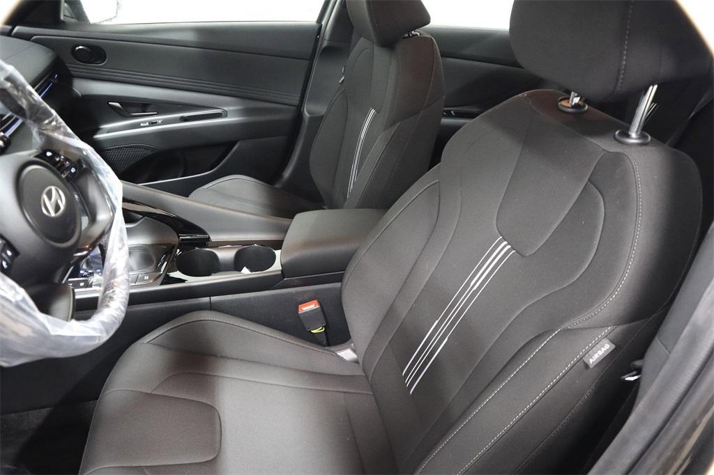 new 2025 Hyundai ELANTRA HEV car, priced at $26,098