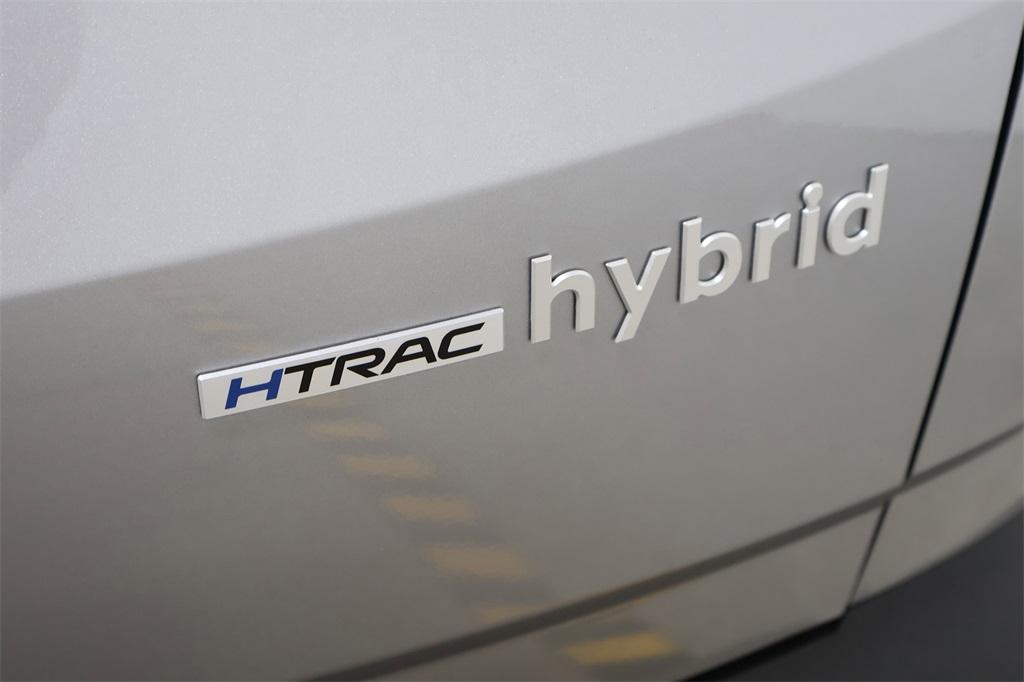 new 2025 Hyundai TUCSON Hybrid car, priced at $39,186