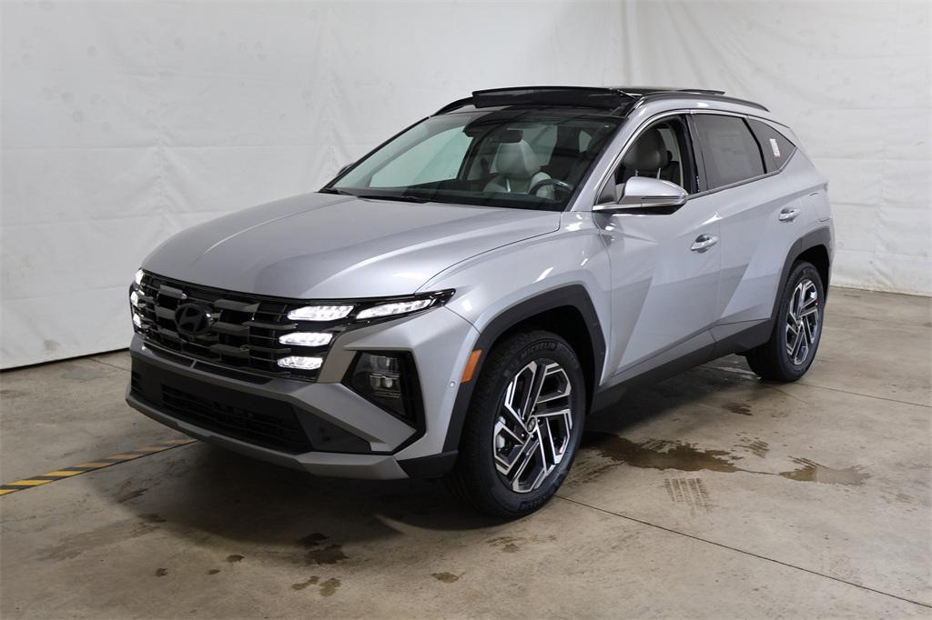 new 2025 Hyundai TUCSON Hybrid car, priced at $39,186