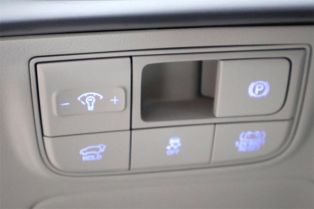 new 2025 Hyundai TUCSON Hybrid car, priced at $33,328