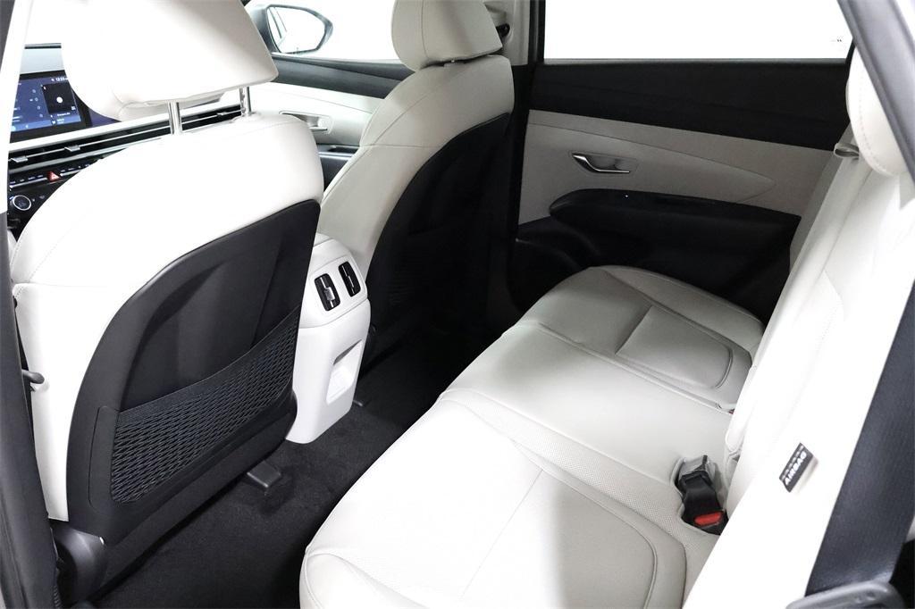 new 2025 Hyundai TUCSON Hybrid car, priced at $33,328