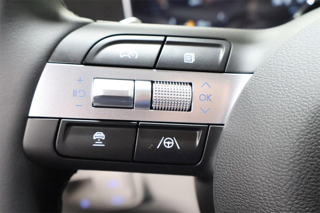 new 2025 Hyundai TUCSON Hybrid car, priced at $33,328