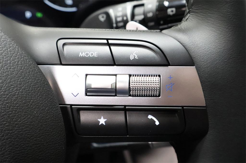 new 2025 Hyundai TUCSON Hybrid car, priced at $33,328