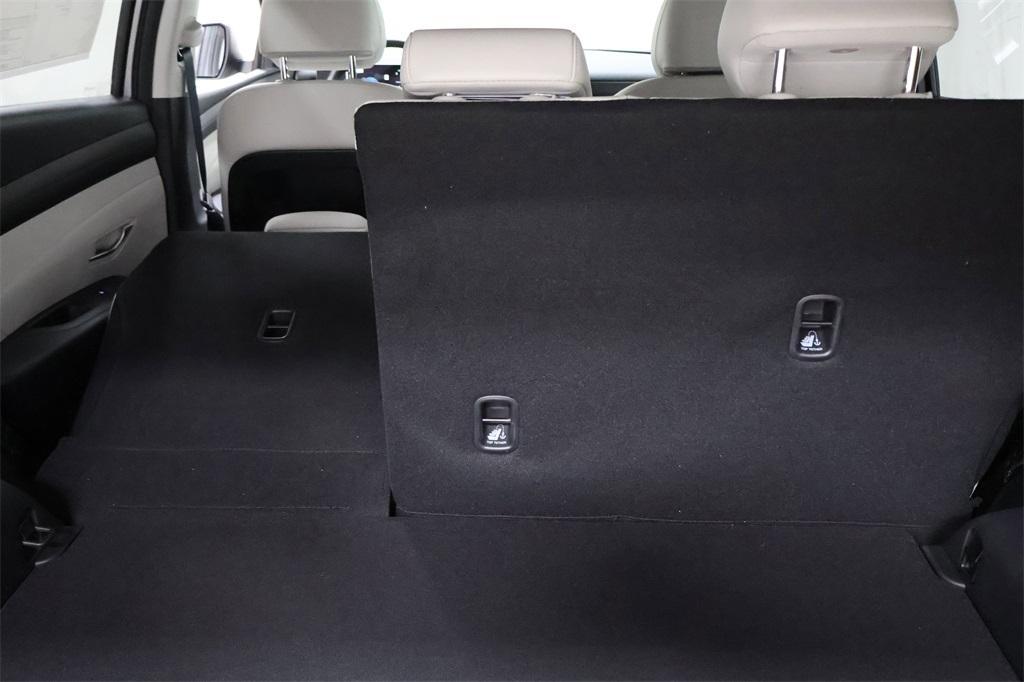 new 2025 Hyundai TUCSON Hybrid car, priced at $33,328