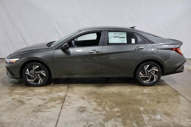 new 2025 Hyundai ELANTRA HEV car, priced at $27,107