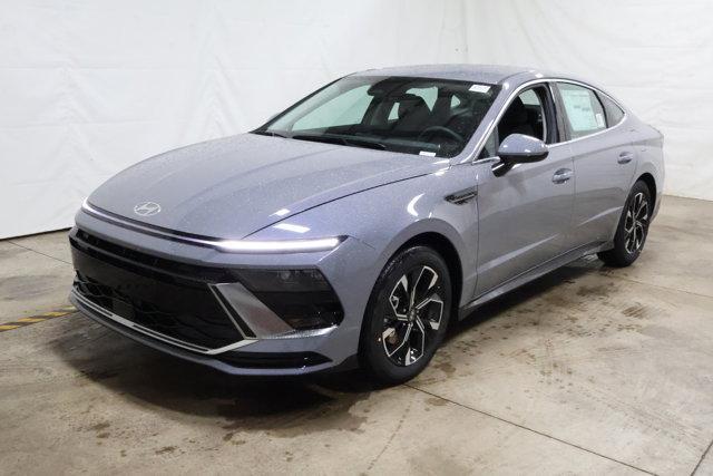new 2025 Hyundai Sonata car, priced at $27,129