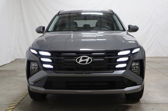 new 2025 Hyundai Tucson car, priced at $32,014