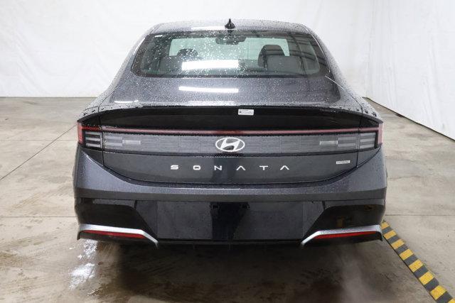 new 2025 Hyundai Sonata car, priced at $28,575