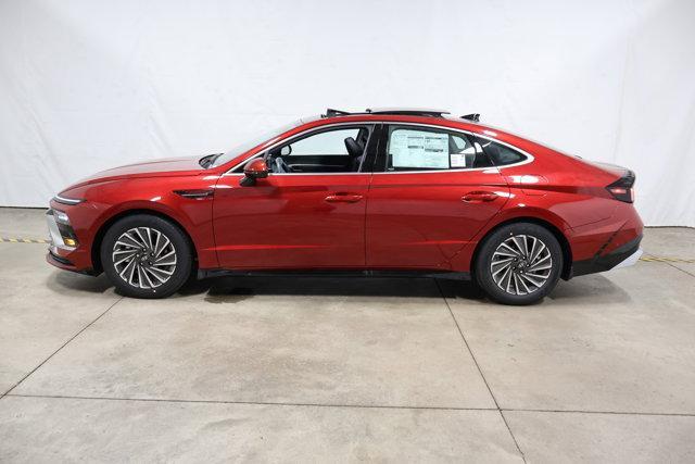 new 2025 Hyundai Sonata Hybrid car, priced at $37,851