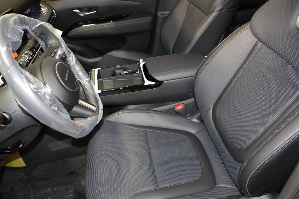 new 2025 Hyundai TUCSON Hybrid car, priced at $39,186
