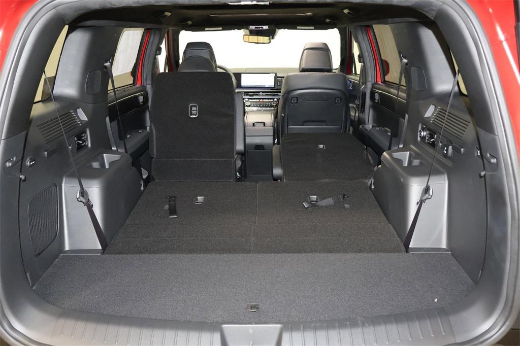new 2026 Hyundai SANTA FE HEV car, priced at $50,697