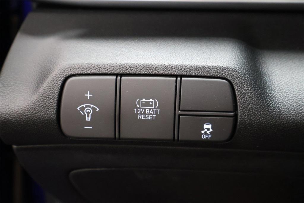 new 2025 Hyundai ELANTRA HEV car, priced at $28,411