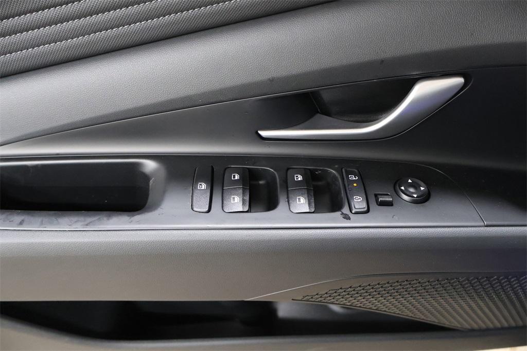 new 2025 Hyundai ELANTRA HEV car, priced at $28,411