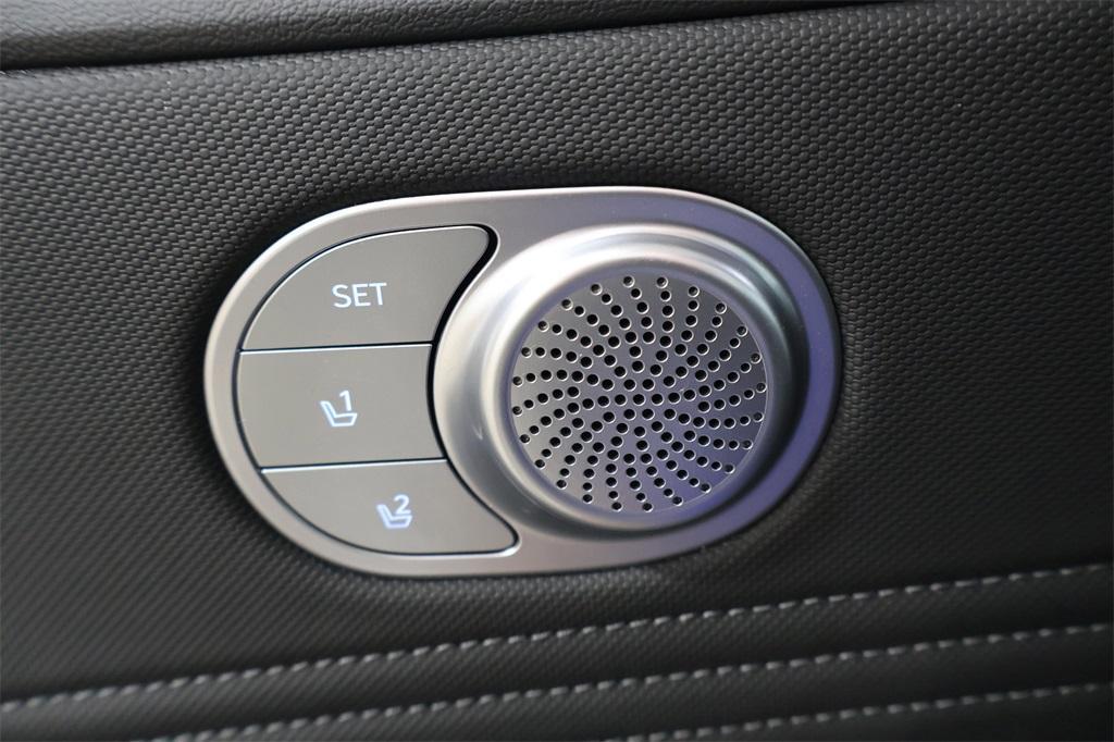 new 2025 Hyundai ELANTRA HEV car, priced at $28,411