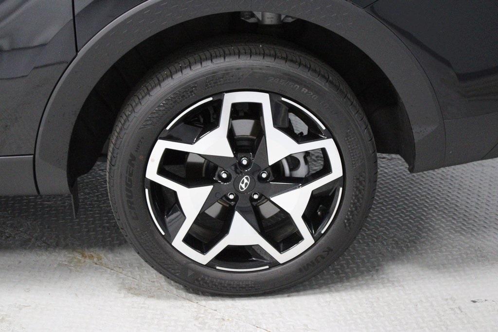 used 2024 Hyundai SANTA CRUZ car, priced at $32,082