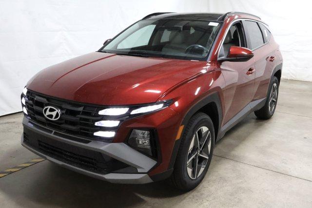 new 2025 Hyundai TUCSON Hybrid car, priced at $36,925
