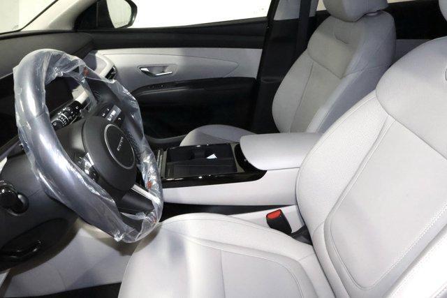 new 2025 Hyundai TUCSON Hybrid car, priced at $36,925