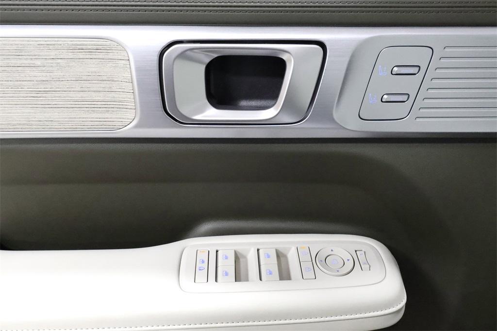 new 2025 Hyundai SANTA FE HEV car, priced at $46,046