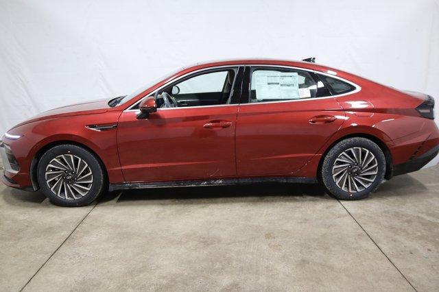 new 2025 Hyundai Sonata Hybrid car, priced at $38,013