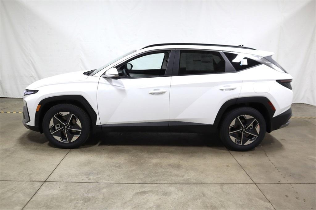 new 2025 Hyundai Tucson car, priced at $30,611