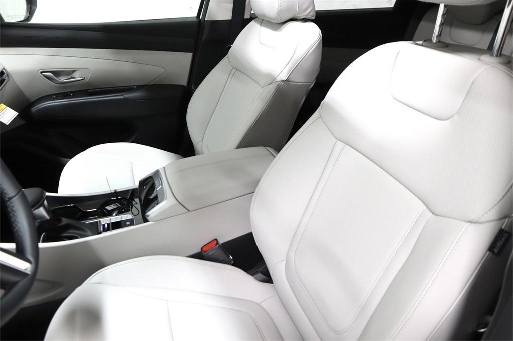 new 2025 Hyundai Tucson car, priced at $30,611