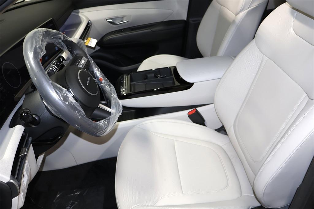 new 2025 Hyundai TUCSON Hybrid car, priced at $33,414