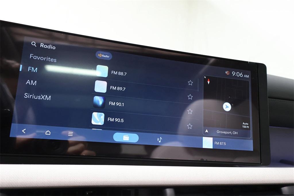 new 2025 Hyundai TUCSON Hybrid car, priced at $33,414