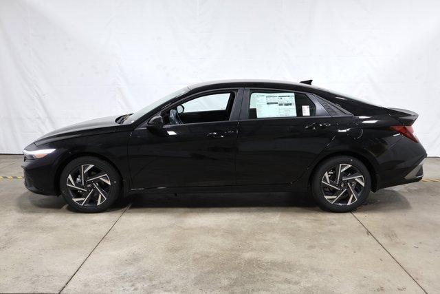 new 2025 Hyundai Elantra car, priced at $23,089