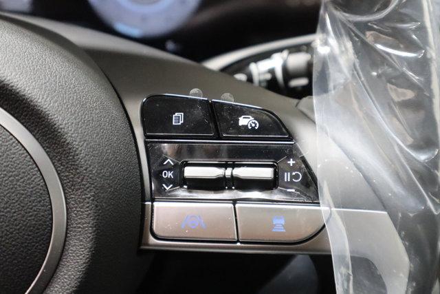 new 2025 Hyundai Elantra car, priced at $25,114