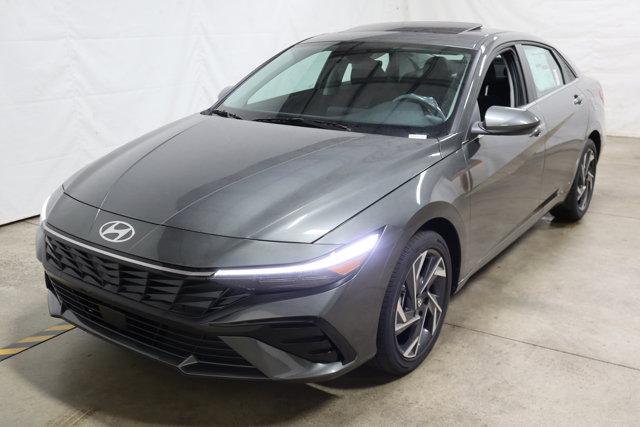 new 2025 Hyundai Elantra car, priced at $25,114