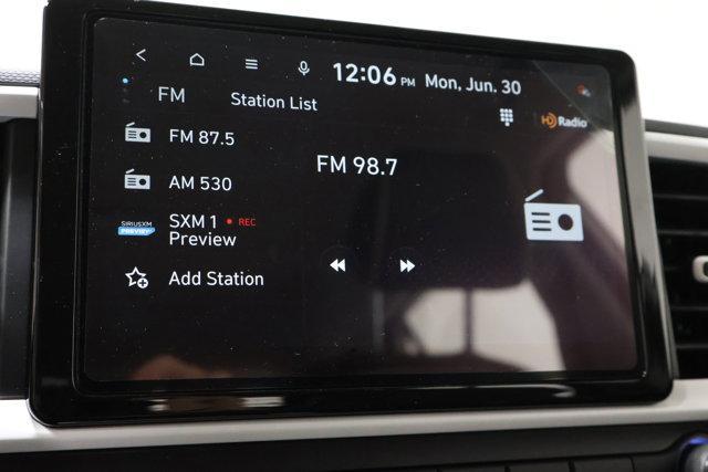 new 2025 Hyundai Venue car, priced at $24,072