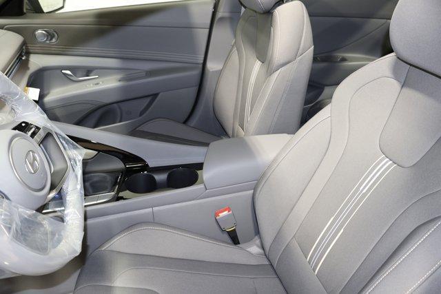 new 2025 Hyundai Elantra car, priced at $25,096