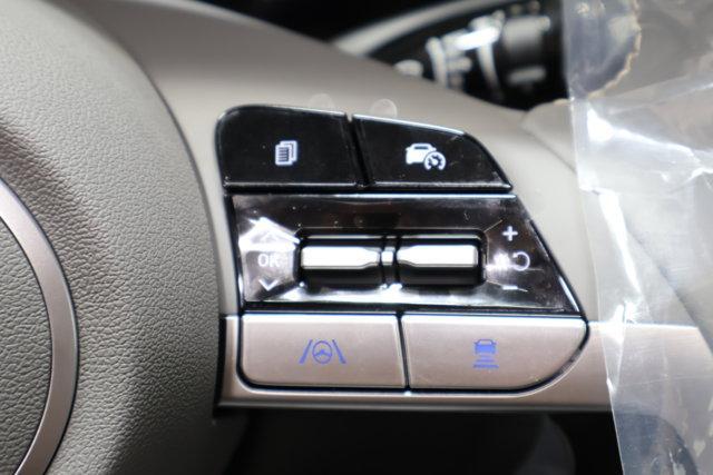 new 2025 Hyundai Elantra car, priced at $25,096