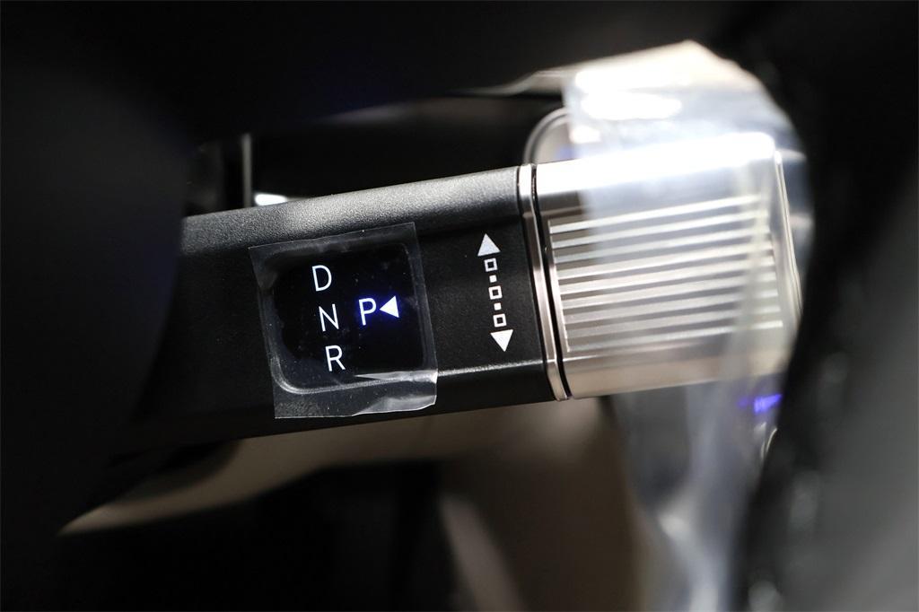 new 2025 Hyundai TUCSON Hybrid car, priced at $35,182