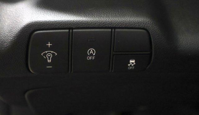 new 2025 Hyundai Elantra car, priced at $22,268
