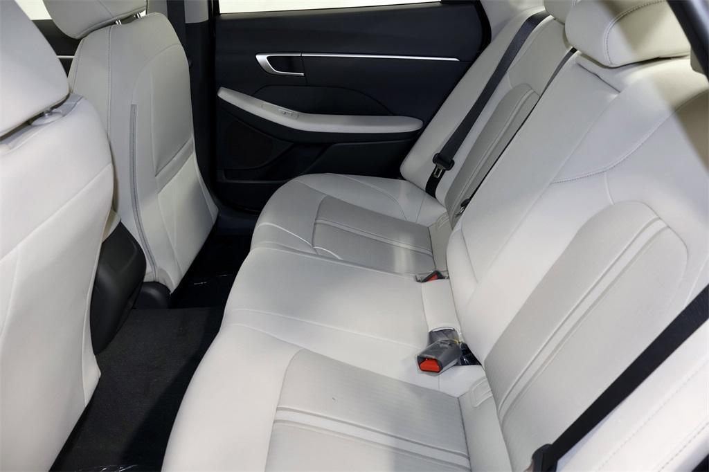 new 2025 Hyundai Sonata car, priced at $28,429