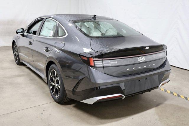 new 2025 Hyundai Sonata car, priced at $28,929