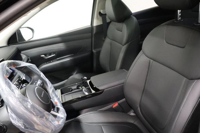 new 2025 Hyundai TUCSON Hybrid car, priced at $36,438