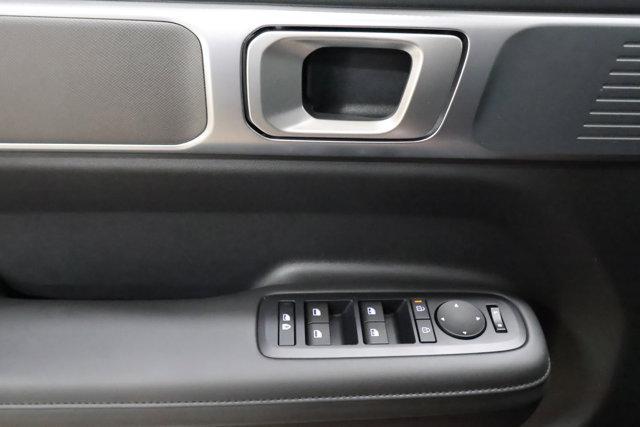 new 2025 Hyundai Santa Fe car, priced at $39,648