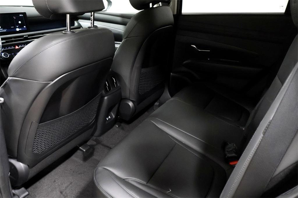 new 2025 Hyundai TUCSON Hybrid car, priced at $33,414