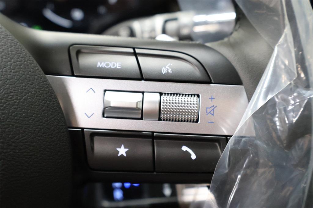 new 2025 Hyundai TUCSON Hybrid car, priced at $33,414