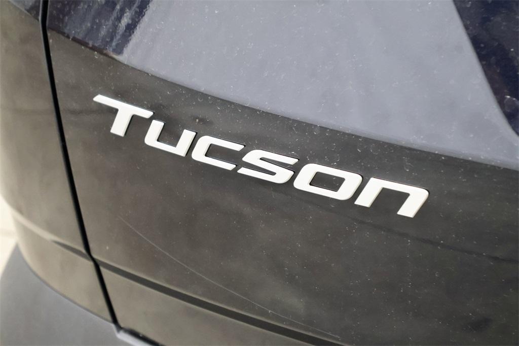 new 2025 Hyundai TUCSON Hybrid car, priced at $33,414