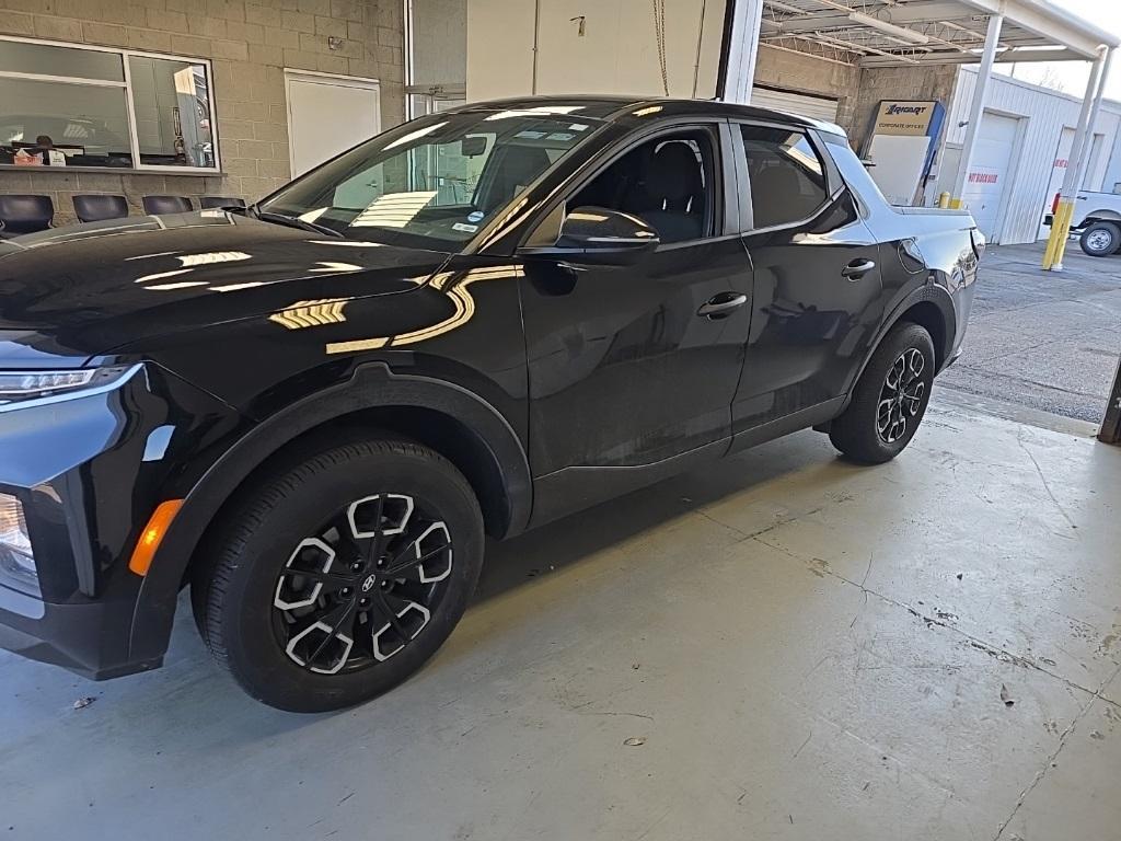 used 2023 Hyundai SANTA CRUZ car, priced at $24,978