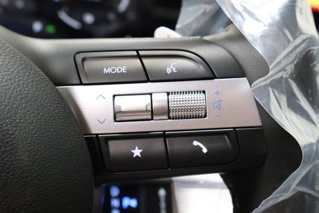new 2025 Hyundai TUCSON Hybrid car, priced at $36,453