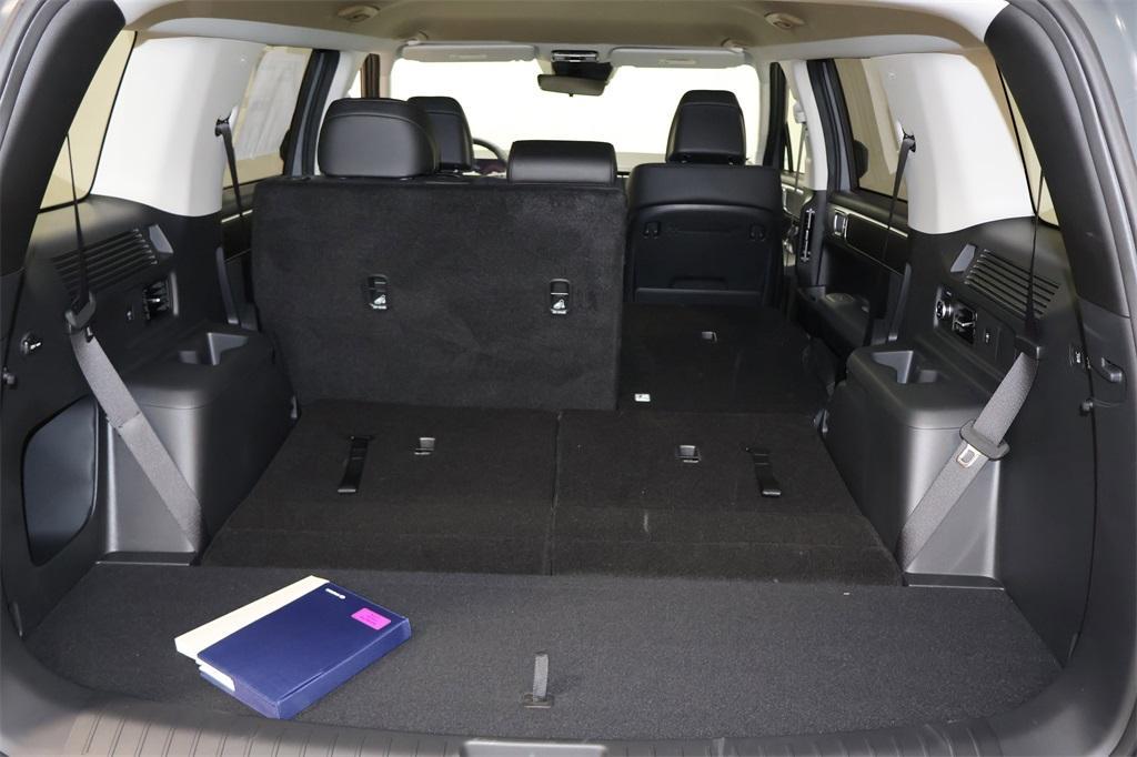 new 2026 Hyundai SANTA FE HEV car, priced at $40,204