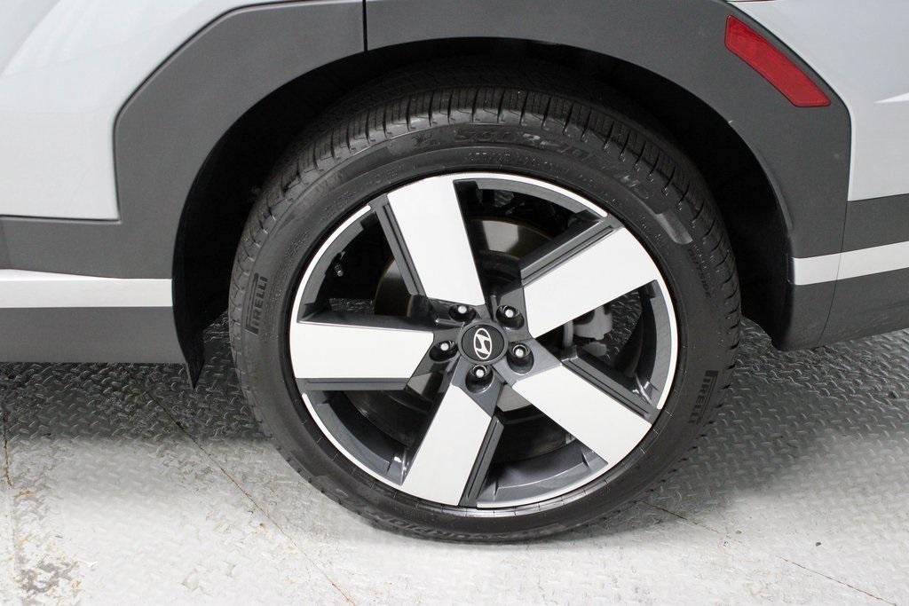 used 2024 Hyundai Santa Fe car, priced at $38,867