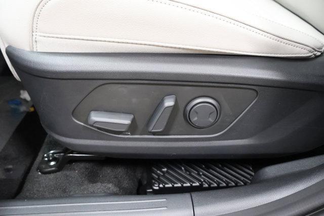 new 2025 Hyundai TUCSON Hybrid car, priced at $39,936