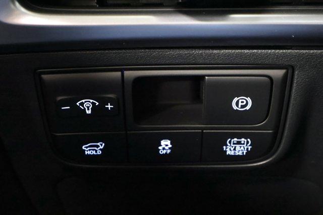 new 2025 Hyundai TUCSON Hybrid car, priced at $33,985